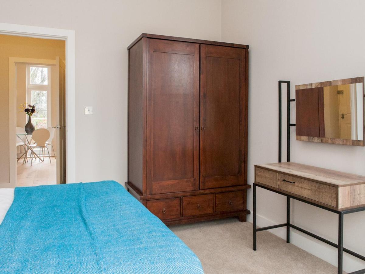 Pass The Keys - Spacious Flat With Private Sun Terrace In South East Londra Esterno foto